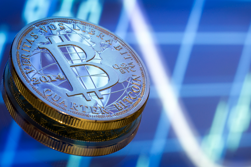 Bitcoin bate recorde e supera US$ 61 mil; saiba mais sobre a criptomoeda